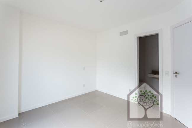 Imagem Apartamento com 2 Quartos à Venda, 143 m² em Trindade - Florianópolis
