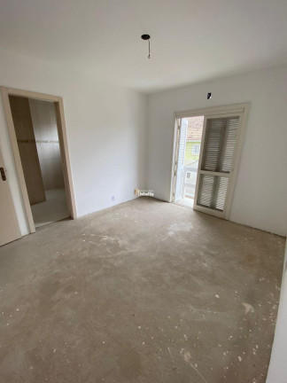 Imagem Casa com 3 Quartos à Venda, 124 m² em Guaruja - Porto Alegre Imagem Casa com 3 Quartos à Venda, 124 m² em Guaruja - Porto Alegre
