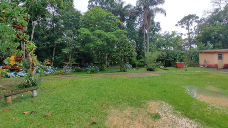 Imagem Chácara com 4 Quartos à Venda, 450 m² em Dos Tenentes - Extrema Imagem Chácara com 4 Quartos à Venda, 450 m² em Dos Tenentes - Extrema