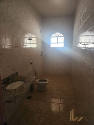 Imagem Casa com 3 Quartos à Venda, 720 m² em Planalto - Mateus Leme Imagem Casa com 3 Quartos à Venda, 720 m² em Planalto - Mateus Leme