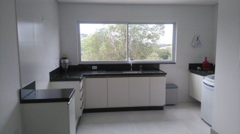 Imagem Imóvel com 3 Quartos à Venda, 2.000 m²