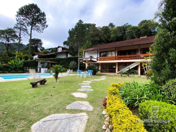 Imagem Casa com 4 Quartos à Venda, 224 m² em Comary - Teresópolis Imagem Casa com 4 Quartos à Venda, 224 m² em Comary - Teresópolis