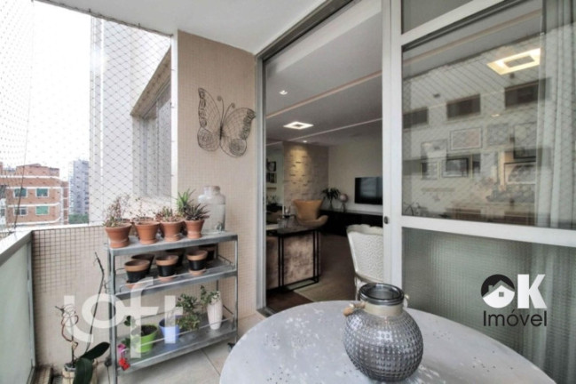 Imagem Apartamento com 3 Quartos à Venda, 152 m² em Higienópolis - São Paulo Imagem Apartamento com 3 Quartos à Venda, 152 m² em Higienópolis - São Paulo