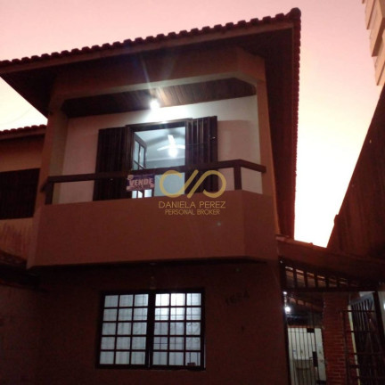 Imagem Sobrado com 2 Quartos à Venda, 63 m² em Caiçara - Praia Grande Imagem Sobrado com 2 Quartos à Venda, 63 m² em Caiçara - Praia Grande