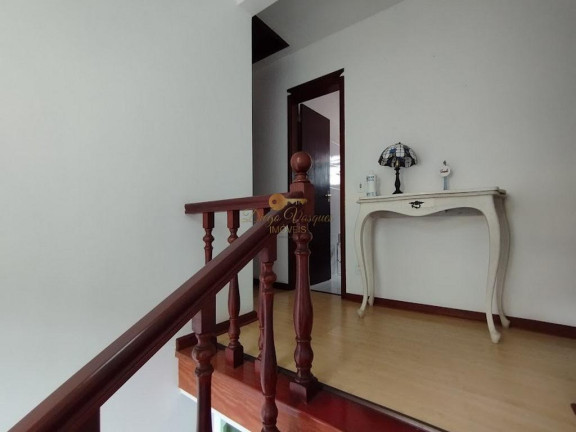 Imagem Casa com 4 Quartos à Venda, 215 m² em Pimenteiras - Teresópolis Imagem Casa com 4 Quartos à Venda, 215 m² em Pimenteiras - Teresópolis