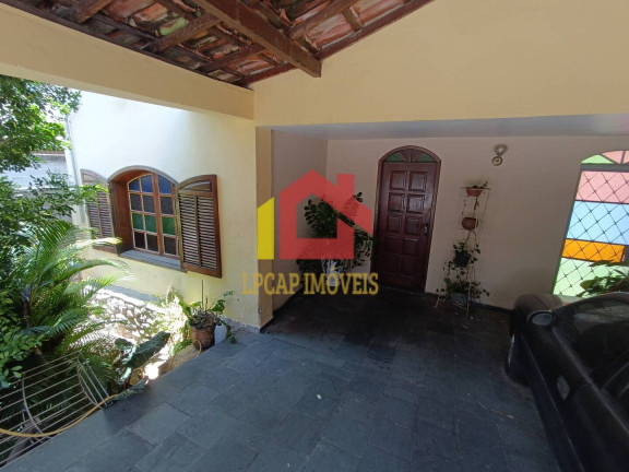 Imagem Casa com 4 Quartos à Venda, 400 m² em Sagrada Família - Belo Horizonte Imagem Casa com 4 Quartos à Venda, 400 m² em Sagrada Família - Belo Horizonte