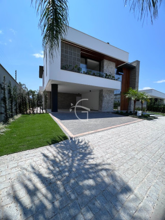 Imagem Casa com 4 Quartos à Venda, 1 m² em Pirabeiraba (pirabeiraba) - Joinville Imagem Casa com 4 Quartos à Venda, 1 m² em Pirabeiraba (pirabeiraba) - Joinville