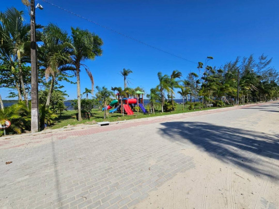 Imagem Casa com 3 Quartos à Venda, 110 m² em Pinheiros - Balneário Barra Do Sul Imagem Casa com 3 Quartos à Venda, 110 m² em Pinheiros - Balneário Barra Do Sul