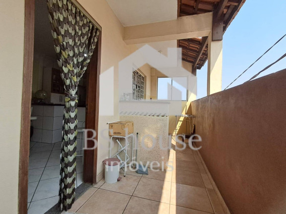 Imagem Sobrado com 3 Quartos à Venda, 136 m² em Vila Palmares - Santo André