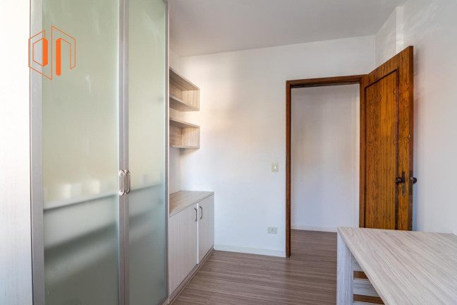 Imagem Apartamento com 3 Quartos à Venda, 84 m² em Ahú - Curitiba Imagem Apartamento com 3 Quartos à Venda, 84 m² em Ahú - Curitiba
