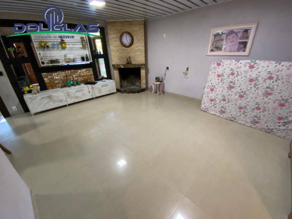 Imagem Casa com 3 Quartos à Venda, 784 m² em águas Claras - Viamão