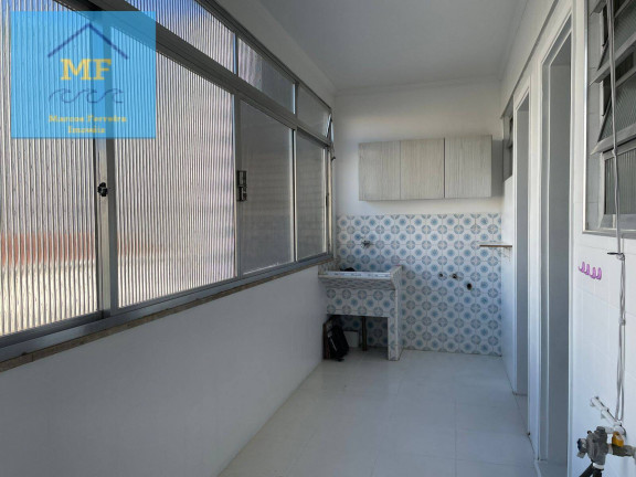 Apartamento com 2 Quartos à Venda, 106 m² em José Menino - Santos