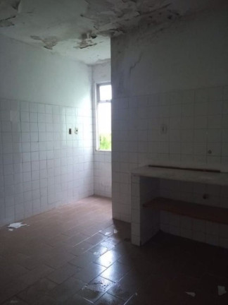 Imagem Casa com 4 Quartos à Venda, 250 m² em Boca Do Rio - Salvador Imagem Casa com 4 Quartos à Venda, 250 m² em Boca Do Rio - Salvador