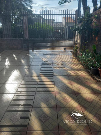 Imagem Casa com 8 Quartos à Venda, 220 m² em Jardim Alvorada - Maringá Imagem Casa com 8 Quartos à Venda, 220 m² em Jardim Alvorada - Maringá
