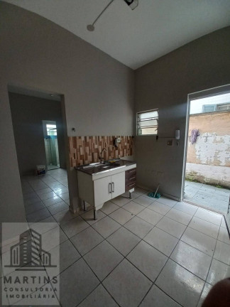 Imagem Kitnet com 1 Quarto à Venda, 35 m² em Encruzilhada - Santos Imagem Kitnet com 1 Quarto à Venda, 35 m² em Encruzilhada - Santos