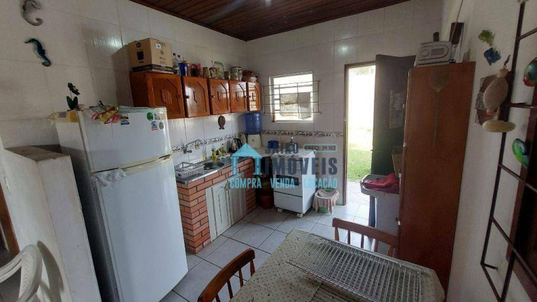 Imagem Casa com 2 Quartos à Venda, 300 m² em Magistério - Balneário Pinhal Imagem Casa com 2 Quartos à Venda, 300 m² em Magistério - Balneário Pinhal