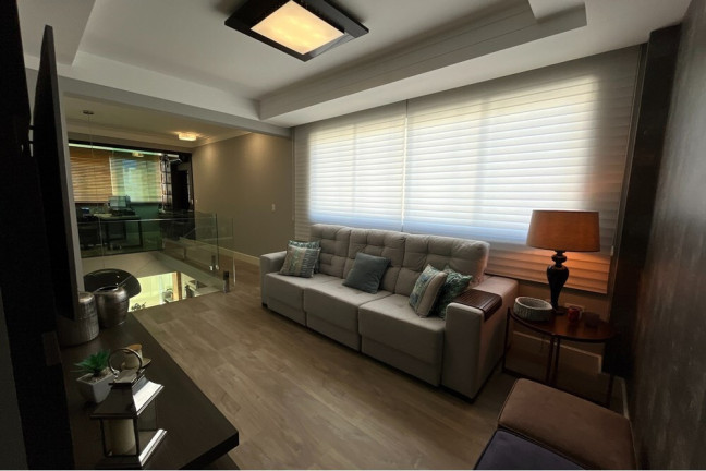 Imagem Imóvel com 3 Quartos à Venda, 163 m² em Centro - Balneário Camboriú Imagem Imóvel com 3 Quartos à Venda, 163 m² em Centro - Balneário Camboriú
