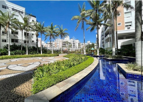 Apartamento com 2 Quartos à Venda, 82 m² em Abraão - Florianópolis