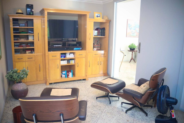Imagem Casa com 1 Quarto à Venda, 458 m² em Alphaville - Santana De Parnaíba