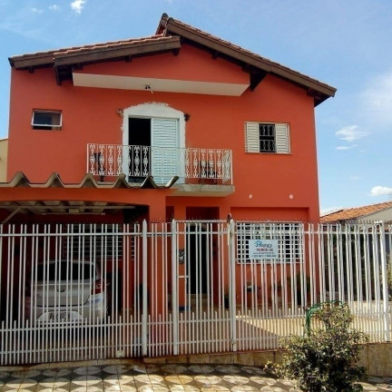 Sobrado com 4 Quartos à Venda, 200 m² em Jardim Sandra - Sorocaba