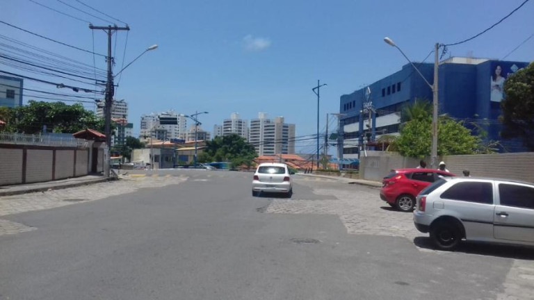 Apartamento com 3 Quartos à Venda, 75 m² em Stiep - Salvador