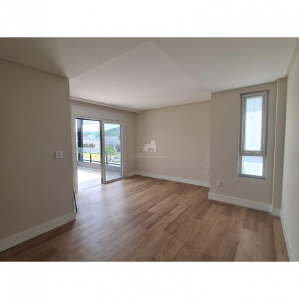 Imagem Casa com 4 Quartos à Venda, 286 m² em Santa Regina - Camboriú