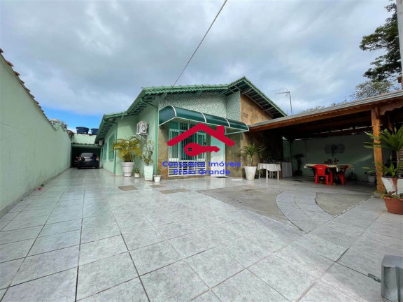 Casa com 3 Quartos à Venda, 180 m² em Canto Do Forte - Praia Grande