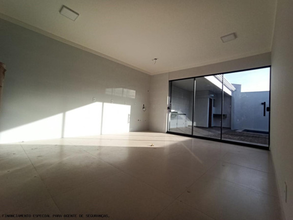Imagem Casa com 2 Quartos à Venda, 125 m² em Parque Avenida - Maringá Imagem Casa com 2 Quartos à Venda, 125 m² em Parque Avenida - Maringá