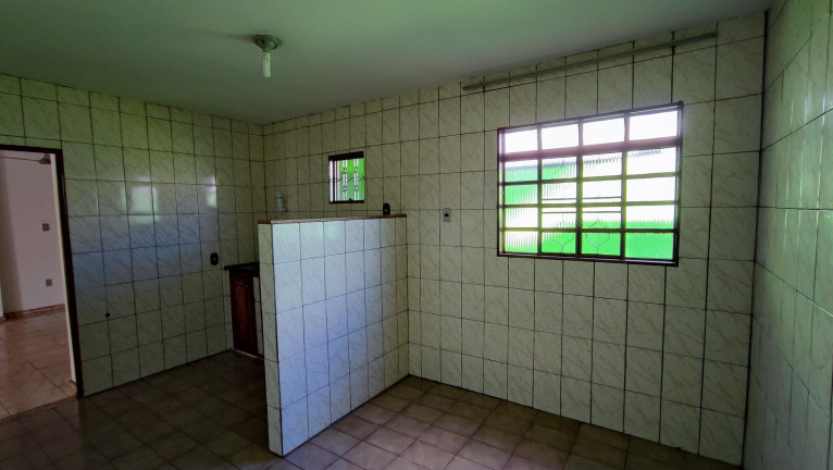 Imagem Casa com 4 Quartos à Venda, 125 m² em Núcleo Habitacional Buriti - Campo Grande