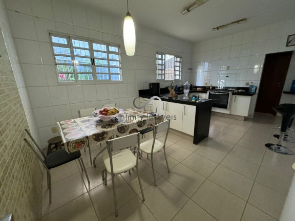 Imagem Casa com 5 Quartos à Venda, 1.000 m² em Centro - Lagoa Santa