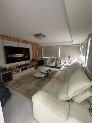 Casa com 5 Quartos à Venda, 350 m² em Parque Hotel - Araruama
