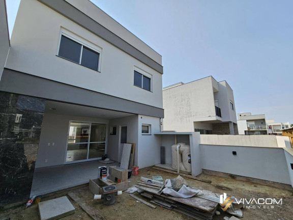 Imagem Casa com 3 Quartos à Venda, 167 m² em Deltaville - Biguaçu Imagem Casa com 3 Quartos à Venda, 167 m² em Deltaville - Biguaçu