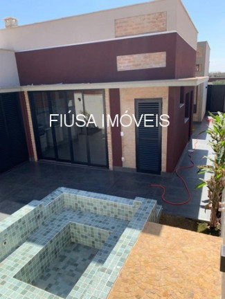 Imagem Casa com 3 Quartos à Venda, em Vila Do Golf - Ribeirão Preto Imagem Casa com 3 Quartos à Venda, em Vila Do Golf - Ribeirão Preto