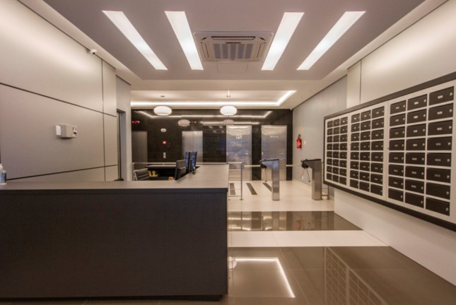 Imagem Sala Comercial à Venda, em Moinhos De Vento - Porto Alegre Imagem Sala Comercial à Venda, em Moinhos De Vento - Porto Alegre