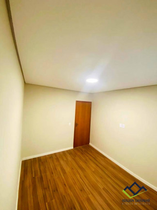 Imagem Casa com 2 Quartos à Venda, 125 m² em Jardim Marambaia - Jundiaí Imagem Casa com 2 Quartos à Venda, 125 m² em Jardim Marambaia - Jundiaí