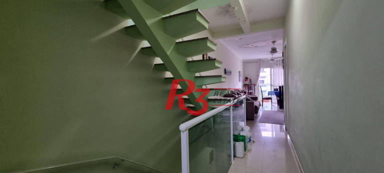 Imagem Sobrado com 3 Quartos à Venda, 98 m² em Encruzilhada - Santos Imagem Sobrado com 3 Quartos à Venda, 98 m² em Encruzilhada - Santos