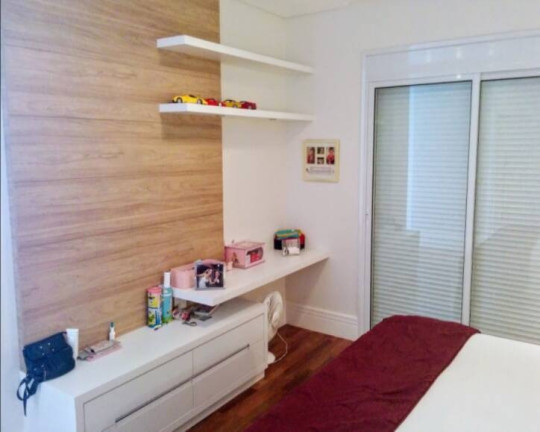 Imagem Casa com 3 Quartos à Venda, 345 m² em Centro Comercial Jubran - Barueri Imagem Casa com 3 Quartos à Venda, 345 m² em Centro Comercial Jubran - Barueri