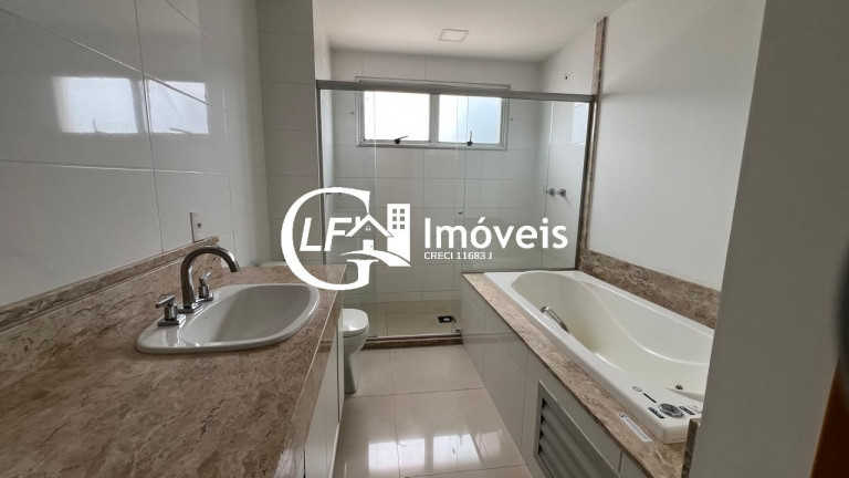 Imagem Imóvel com 3 Quartos à Venda, 166 m² em Centro - Campo Grande Imagem Imóvel com 3 Quartos à Venda, 166 m² em Centro - Campo Grande