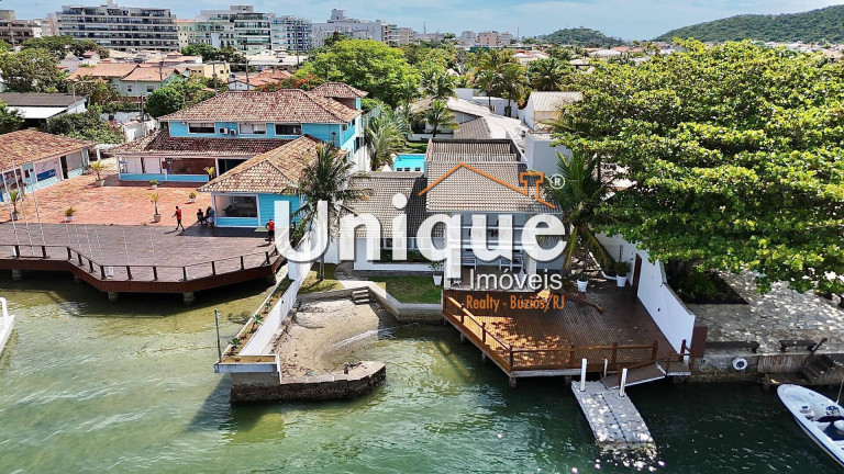 Imagem Casa com 5 Quartos à Venda, 2.000 m² em São Bento - Cabo Frio Imagem Casa com 5 Quartos à Venda, 2.000 m² em São Bento - Cabo Frio
