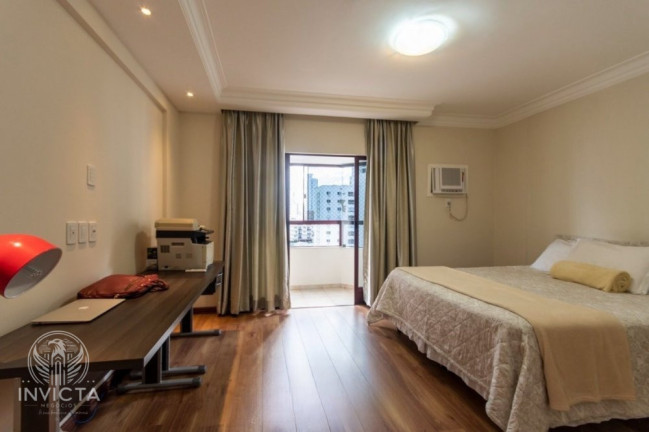 Imagem Apartamento com 5 Quartos à Venda, 340 m² em Centro - Balneário Camboriú Imagem Apartamento com 5 Quartos à Venda, 340 m² em Centro - Balneário Camboriú
