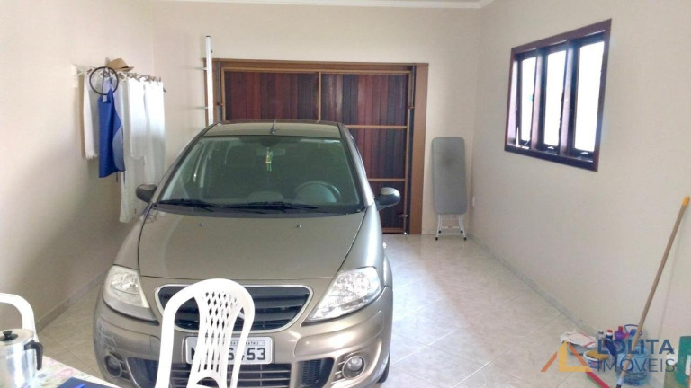 Imagem Casa com 3 Quartos à Venda, 144 m² em Centro - Santo Amaro Da Imperatriz Imagem Casa com 3 Quartos à Venda, 144 m² em Centro - Santo Amaro Da Imperatriz