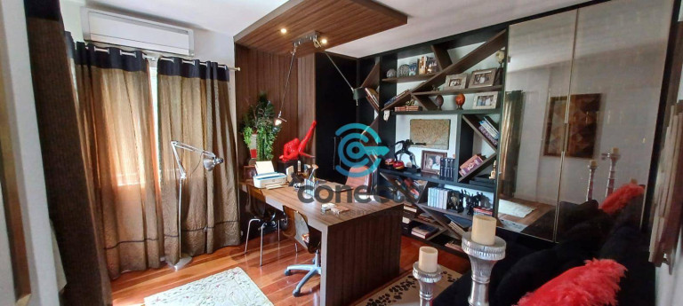 Imagem Casa com 3 Quartos à Venda, 350 m² em Itaipu - Niterói Imagem Casa com 3 Quartos à Venda, 350 m² em Itaipu - Niterói