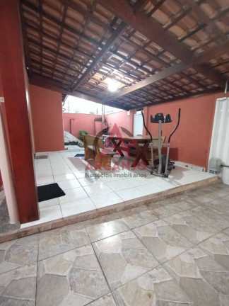Imagem Casa com 3 Quartos à Venda, 146 m² em Centro - Ubatuba
