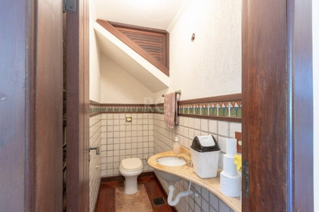 Imagem Imóvel com 4 Quartos à Venda, em Tristeza - Porto Alegre Imagem Imóvel com 4 Quartos à Venda, em Tristeza - Porto Alegre