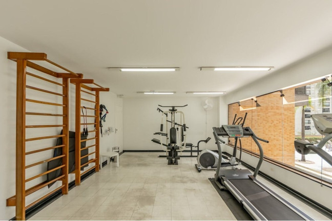 Imagem Imóvel com 4 Quartos à Venda, 247 m² em Vila Suzana - São Paulo Imagem Imóvel com 4 Quartos à Venda, 247 m² em Vila Suzana - São Paulo