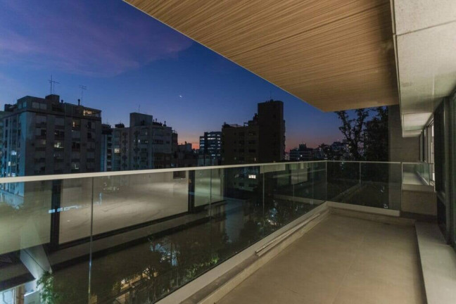 Imagem Apartamento com 3 Quartos à Venda, 269 m² em Rio Branco - Porto Alegre