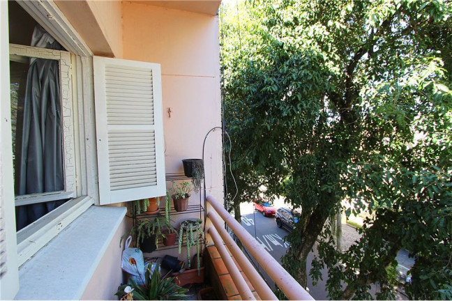 Imagem Imóvel com 2 Quartos à Venda, em Petrópolis - Porto Alegre Imagem Imóvel com 2 Quartos à Venda, em Petrópolis - Porto Alegre
