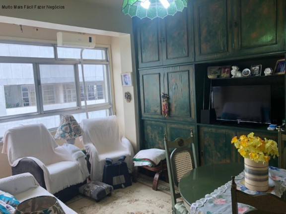 Imagem Apartamento com 3 Quartos à Venda, 199 m² em Centro Histórico - Porto Alegre Imagem Apartamento com 3 Quartos à Venda, 199 m² em Centro Histórico - Porto Alegre