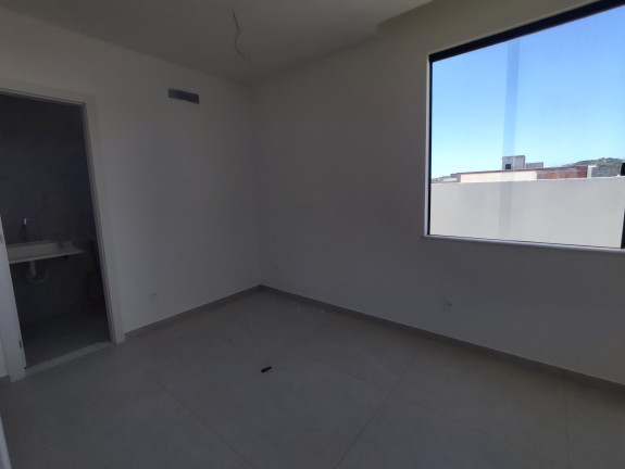 Imagem Casa com 4 Quartos à Venda, 148 m² em Vila De Abrantes - Camaçari Imagem Casa com 4 Quartos à Venda, 148 m² em Vila De Abrantes - Camaçari