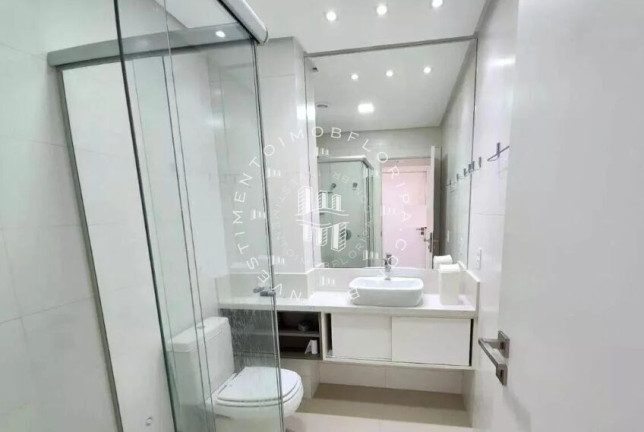 Imagem Apartamento com 1 Quarto à Venda, 64 m² em Centro - Florianópolis Imagem Apartamento com 1 Quarto à Venda, 64 m² em Centro - Florianópolis